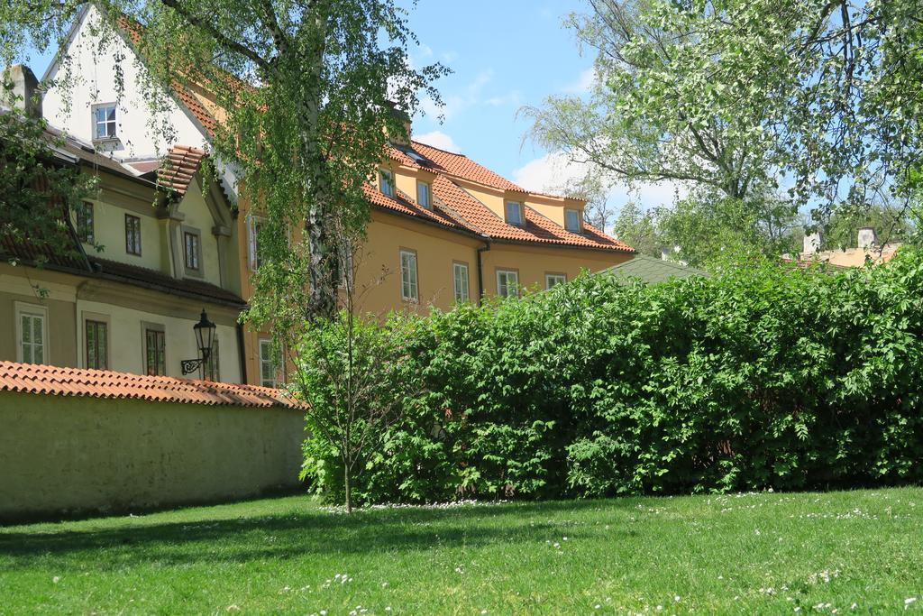 Garden Residence Prague Castle Extérieur photo