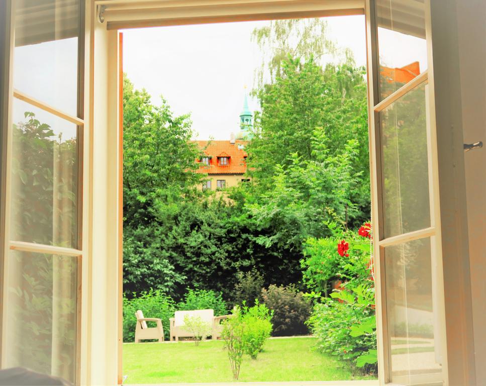 Garden Residence Prague Castle Extérieur photo